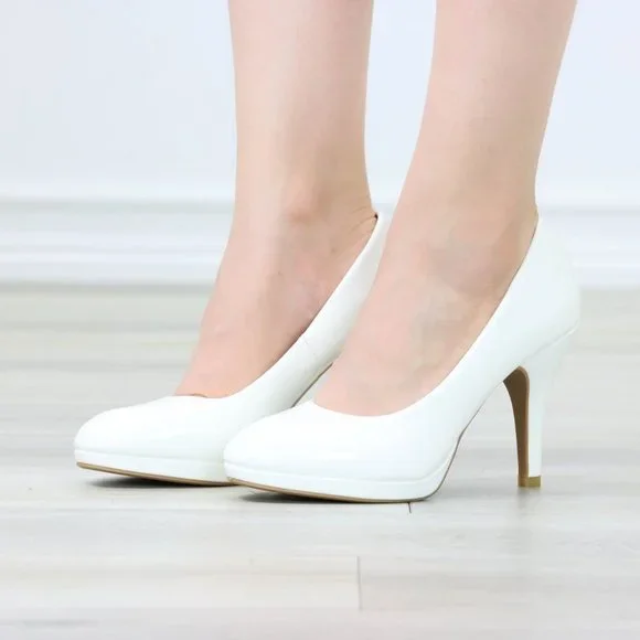 Classic Patent White High Heel Slip On Round Toe Pumps - Picture 1 of 12